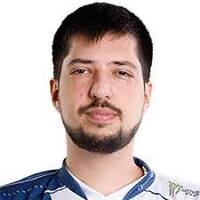 w33